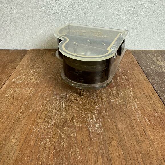 Sankyo Japan Vintage Piano Acrylic Wind-up "Chariots of Fire" Trinket Music Box‎ - Picture 4 of 11